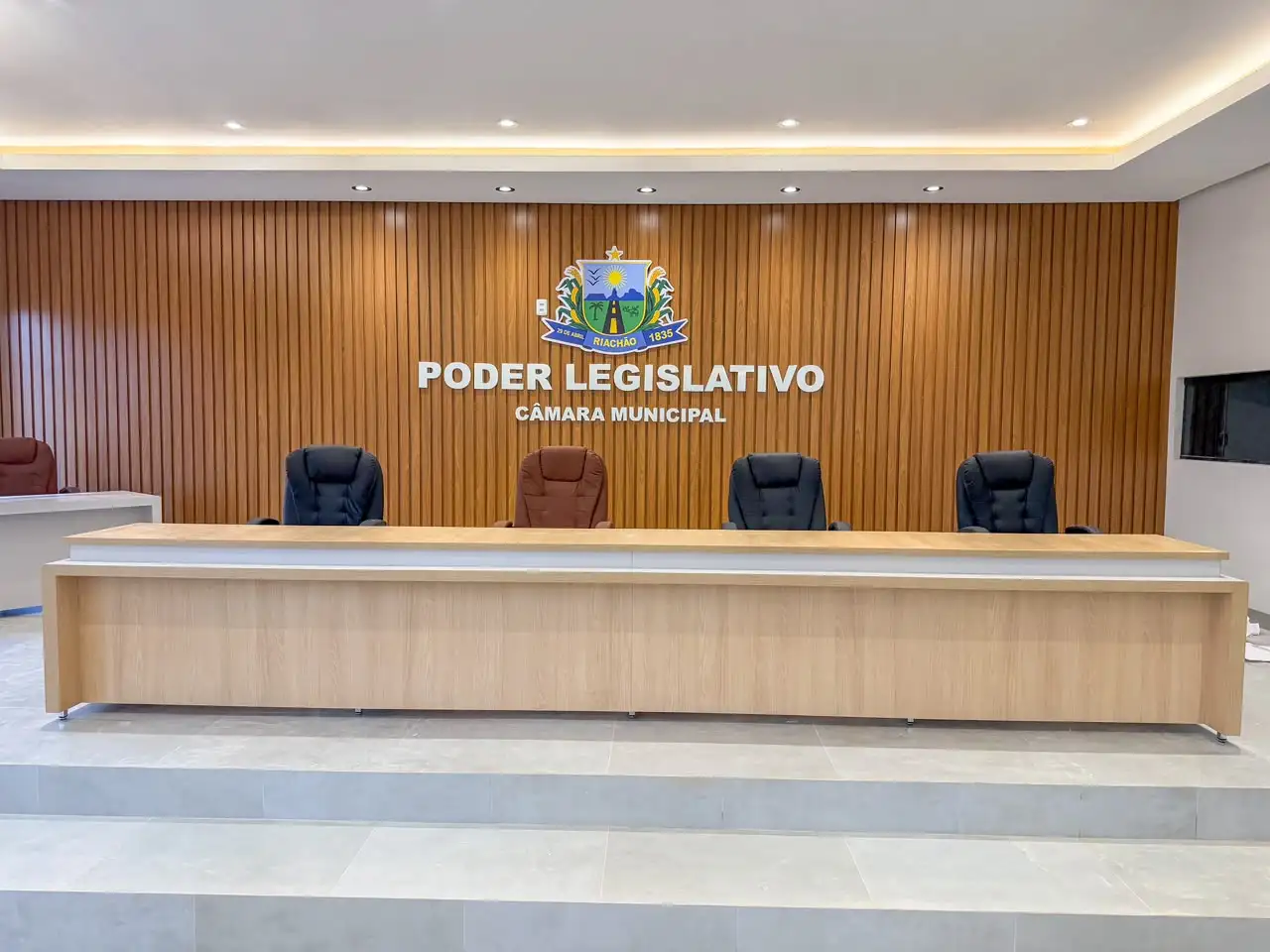 Foto 3 – Sessão Solene de Reinauguração do Plenário